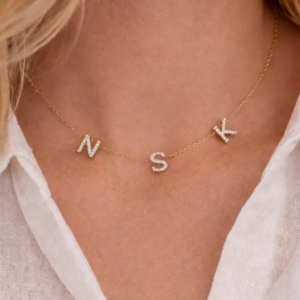 שרשרת אותיות יהלומים